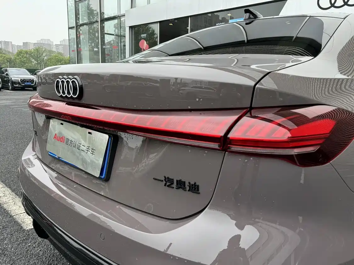 Audi A5L 2025 2026 2.0T Sport Edition