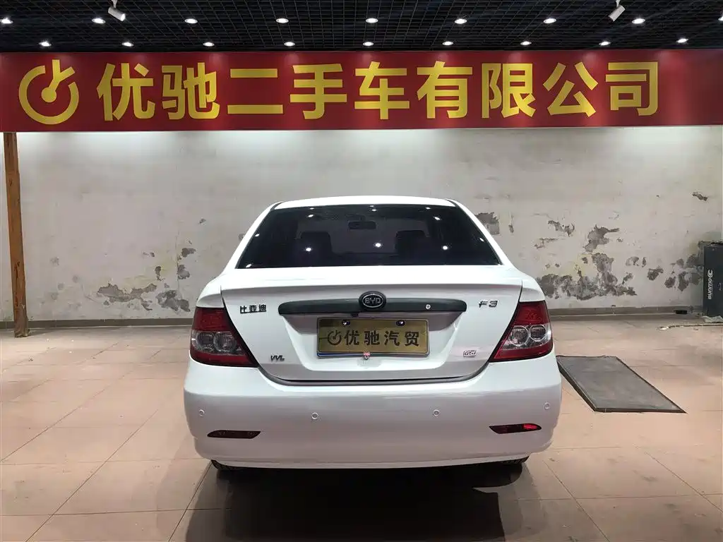 BYD F3 2015 Energy-saving Edition 1.5L Manual Comfort фото 23
