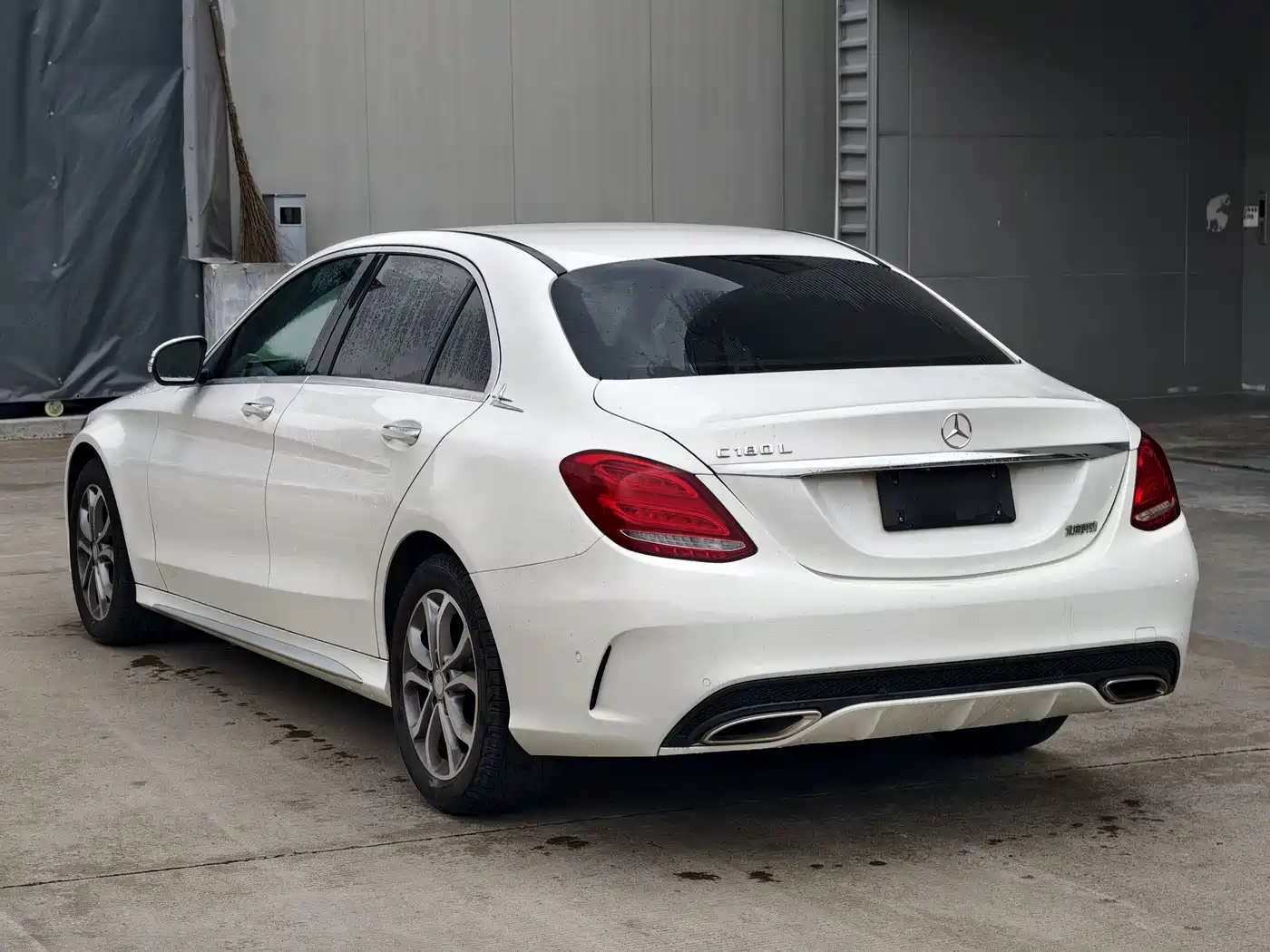 Mercedes-Benz C-Class 2016 C 180 L Sport фото 3