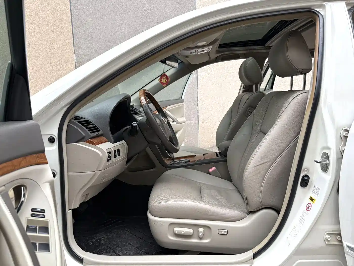 Toyota Camry 2010 200E Elite Edition фото 9