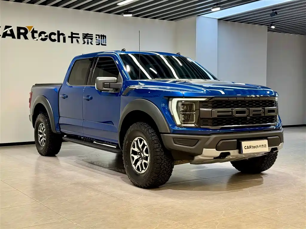 FORD F-150 RAPTOR