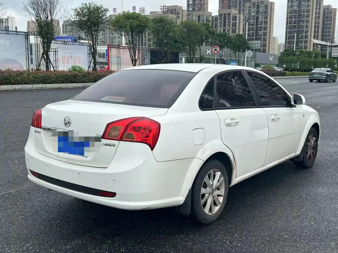 Buick Excelle 2013 1.5L Automatic Exclusive фото 4