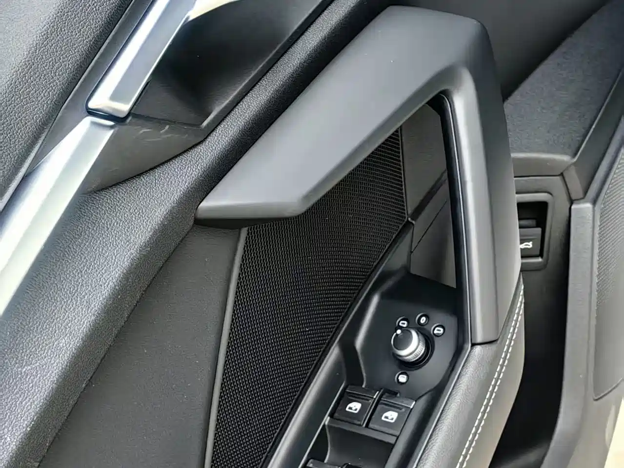 Audi A3 2022 A3L Limousine 35 TFSI Style Sport фото 9
