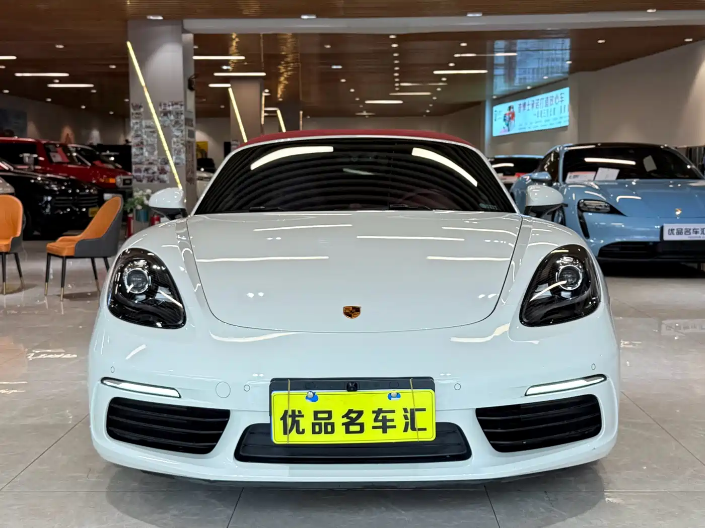 Porsche 718 2022 Boxster 2.0T фото 2