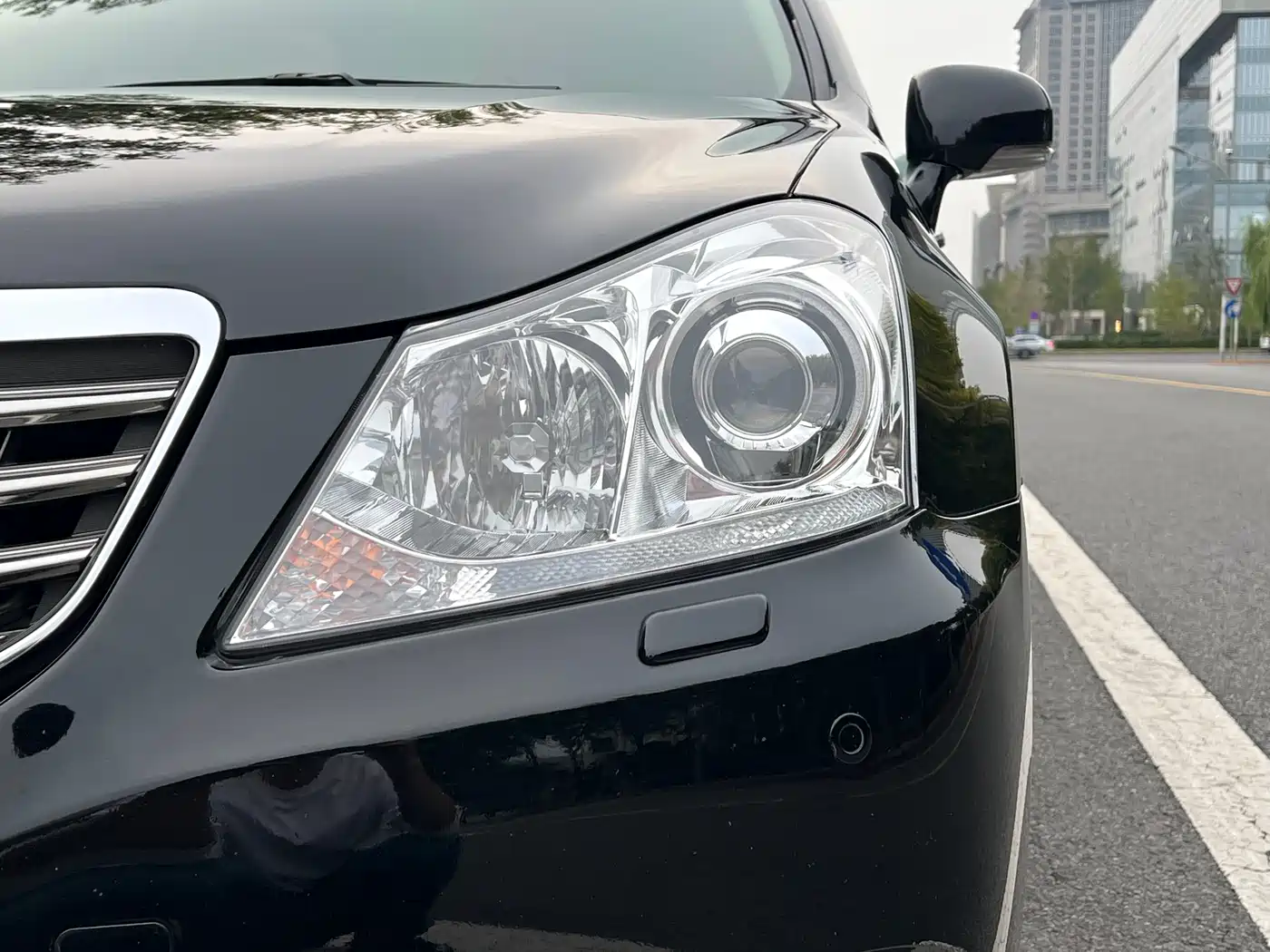 Toyota Crown 2010 2.5L Royal Leather Navigation Edition фото 8