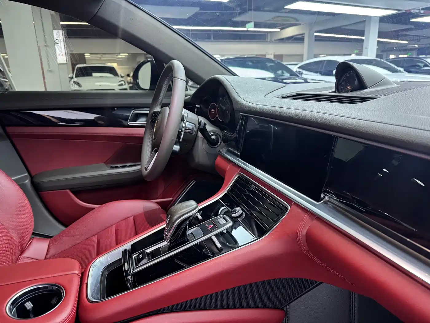 Porsche Panamera 2017 Panamera 3.0T фото 20