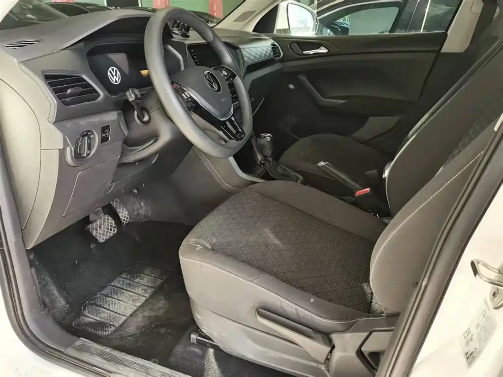 Volkswagen T-Cross 2023 1.5L Automatic Trend Edition фото 10