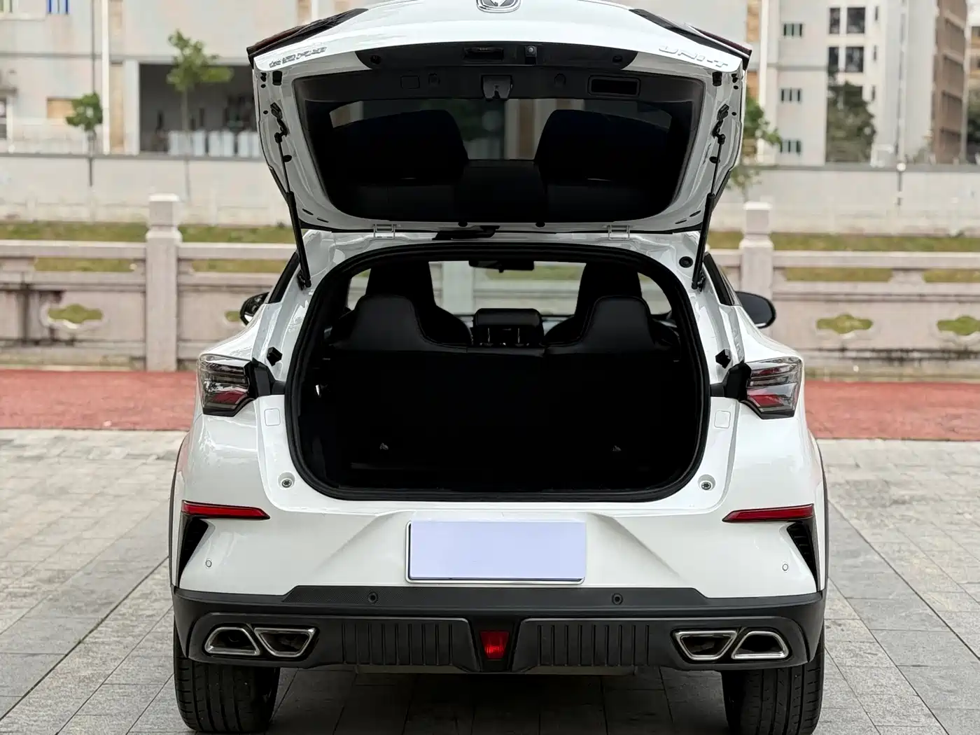 CHANGAN UNI-T