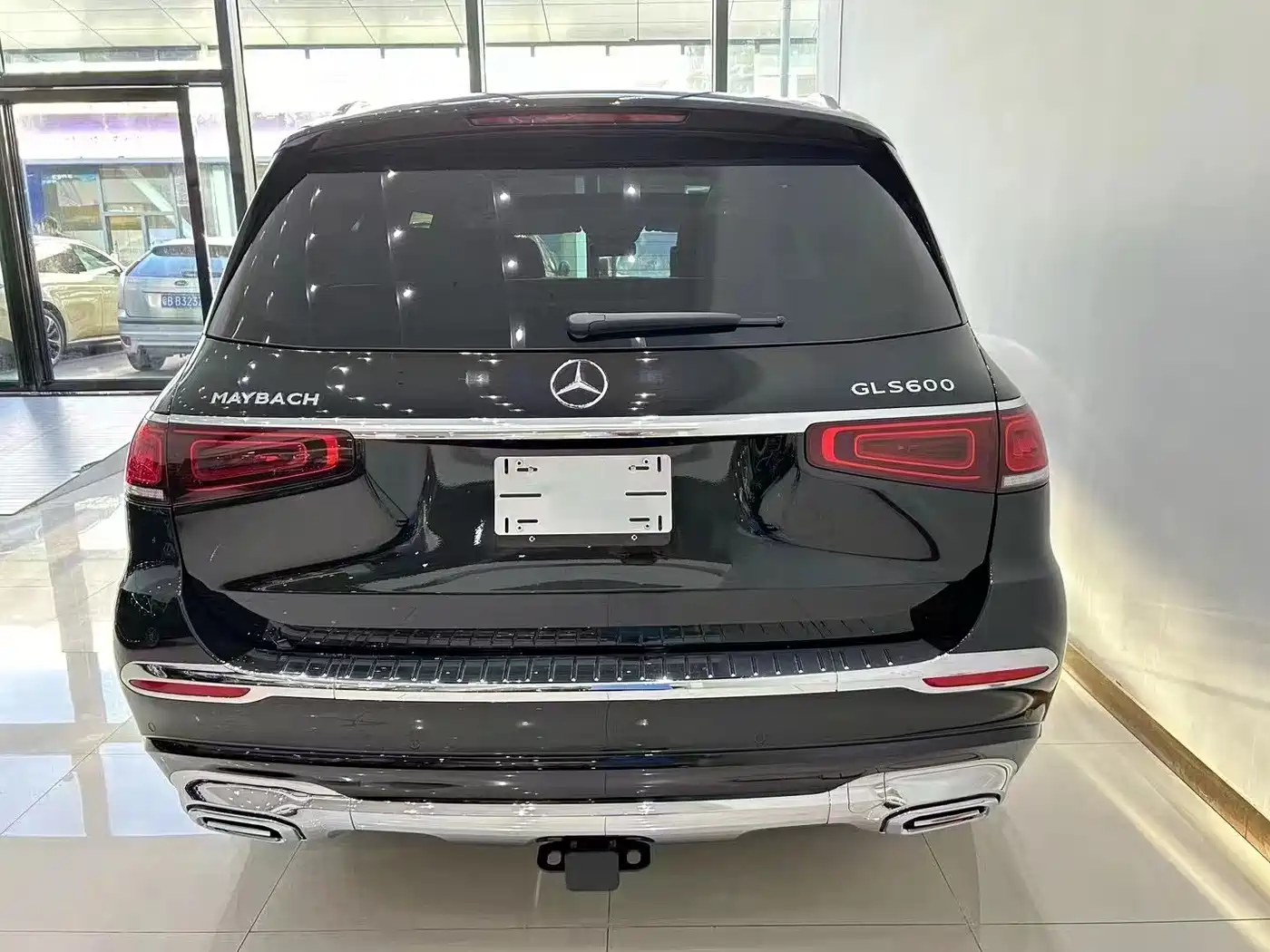 Mercedes-Benz GLS 2023 Facelift GLS 450 4MATIC Luxury фото 8