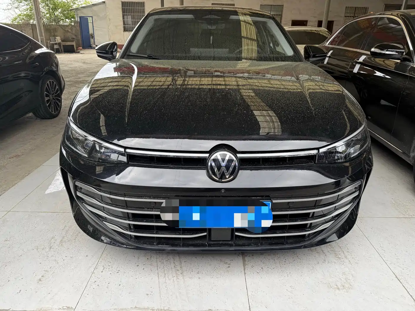 Volkswagen Passat 2025 Pro 380TSI Dragon Fortune Edition фото 2