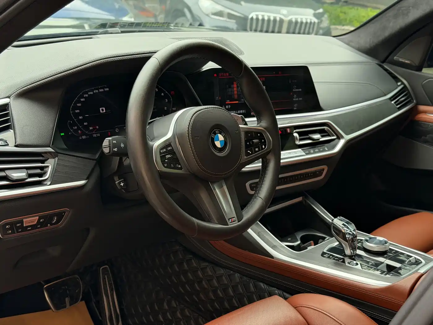 BMW X7 2020 xDrive40i Premium M Sport Package фото 6
