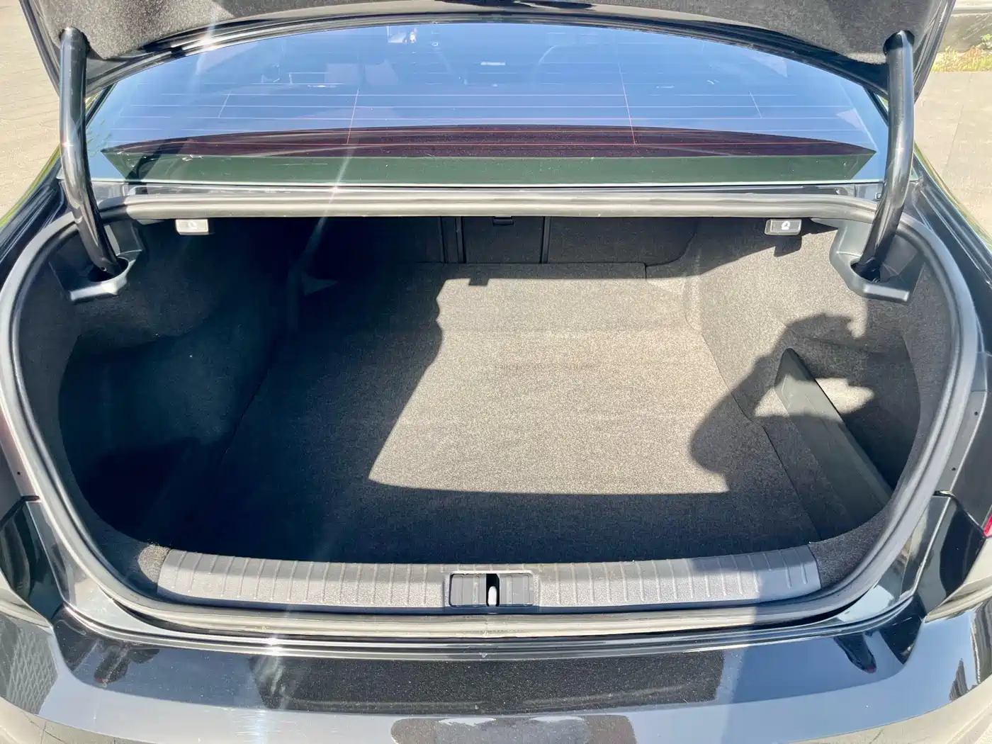 Volkswagen Magotan 2019 380TSI DSG Luxury China V фото 24