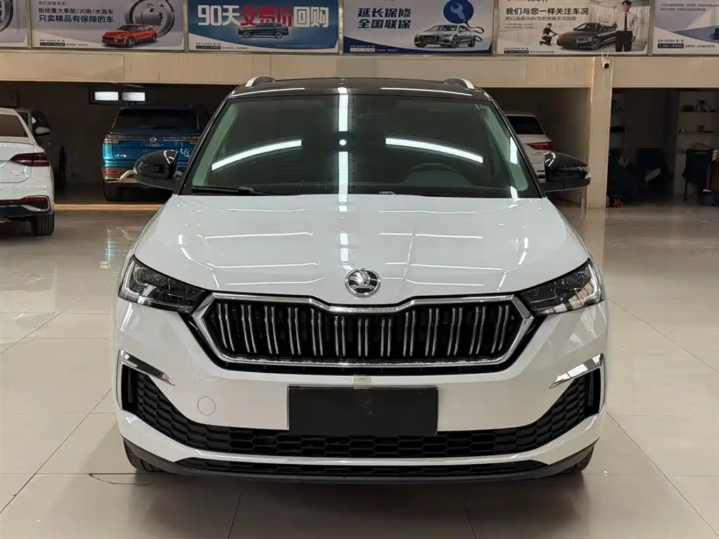 Škoda Kamiq 2023 Facelift GT 1.5L Auto Premium Edition фото 2