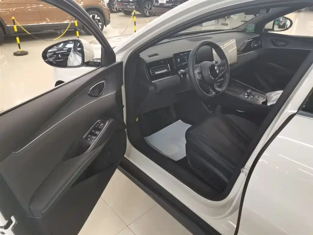 BYD Seal 06 New Energy 2024 DM-i 120KM Honor фото 16