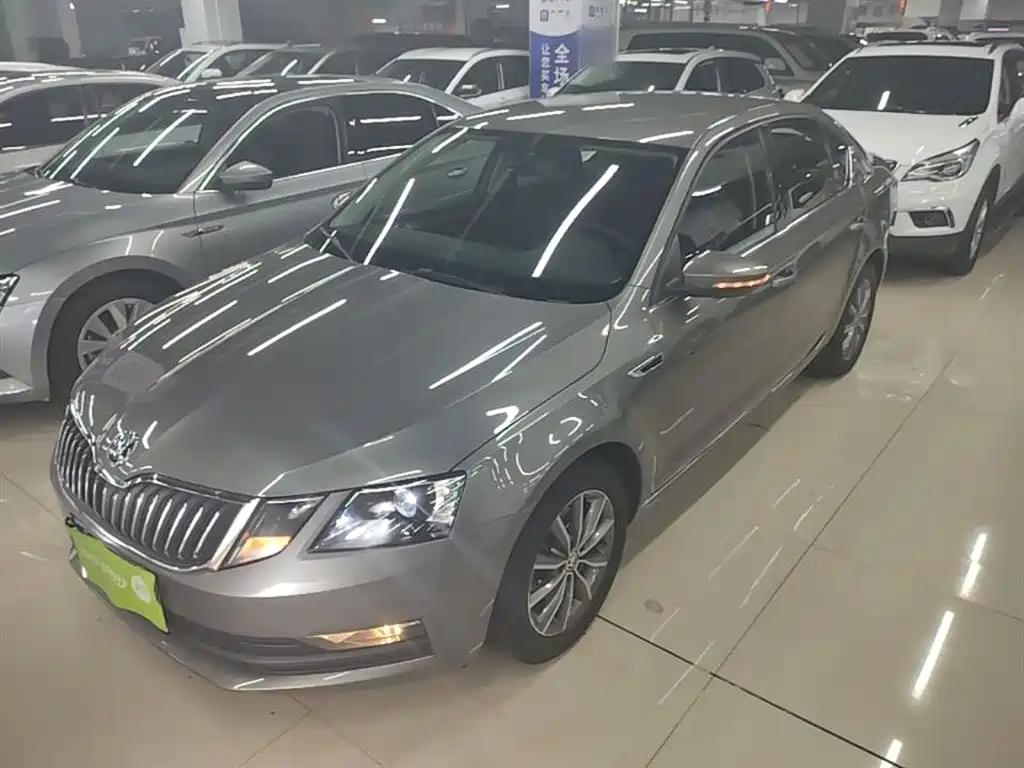 Škoda Octavia 2018 1.6L Automatic Comfort