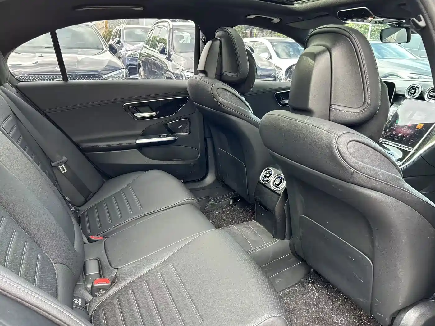 Mercedes-Benz C-Class, миниатюра 13
