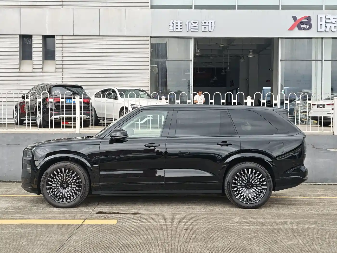 2026 ZEEKR 9X