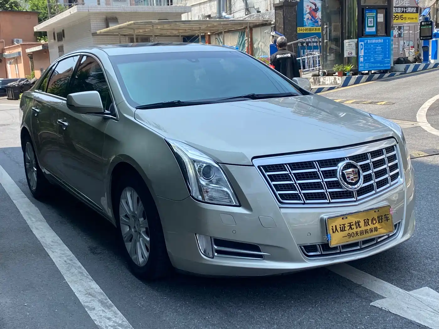 Cadillac XTS 2014 28T Elite фото 2