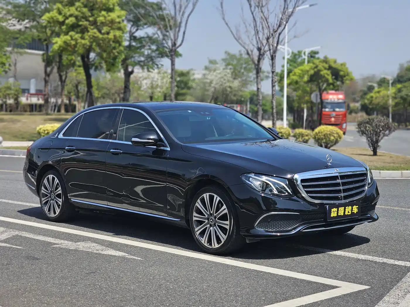 Mercedes-Benz E-Class 2017 E 300 L Luxury фото 3