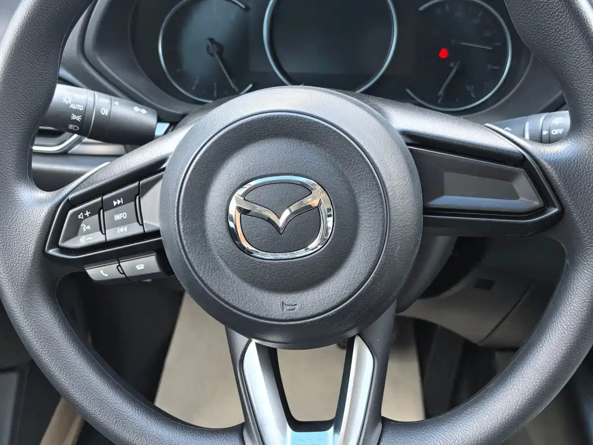 Mazda CX-5 2026 2025 2.0L Automatic 2WD Comfort