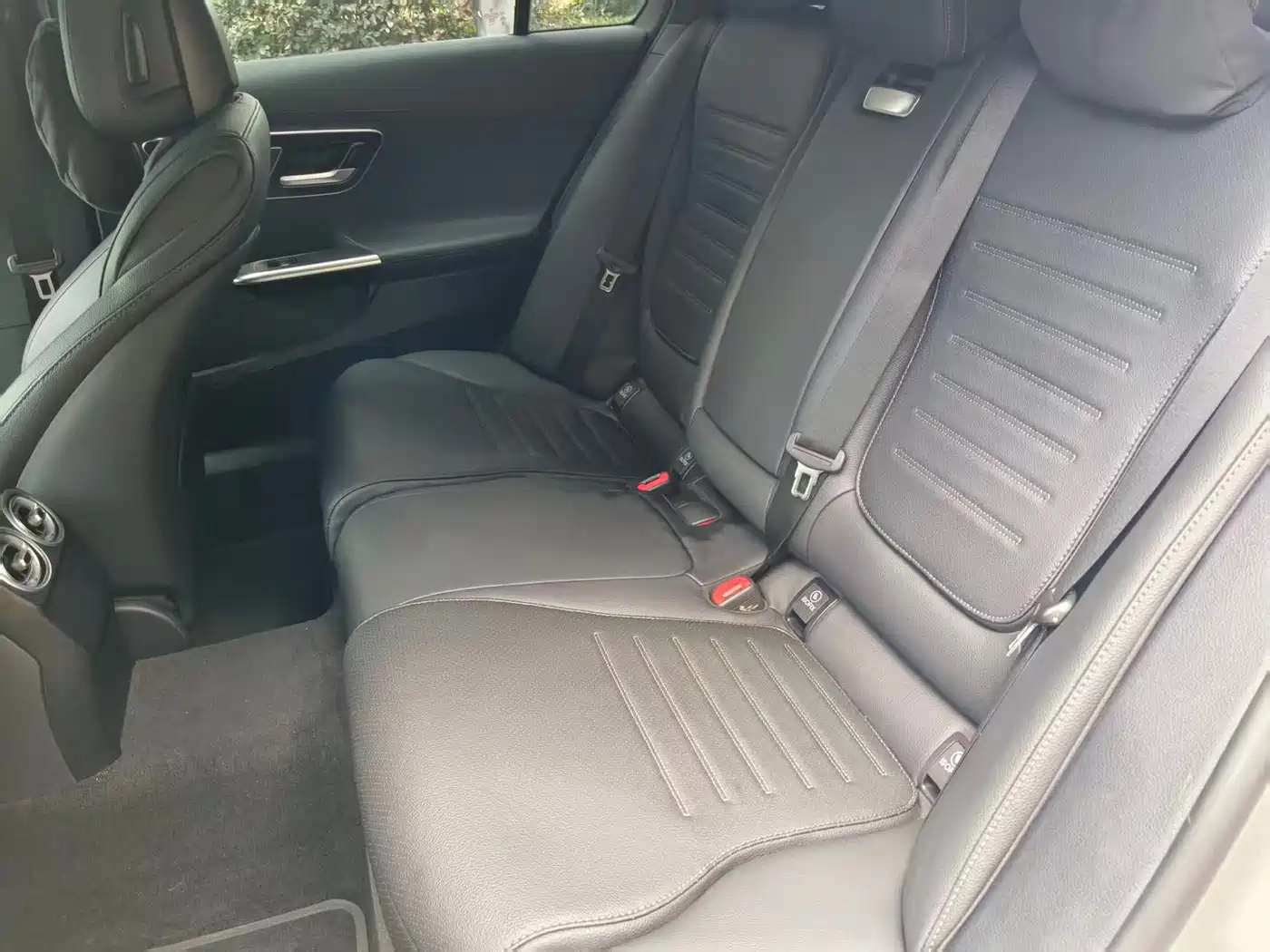 Mercedes-Benz C-Class 2026 2026 C 260 L Sport