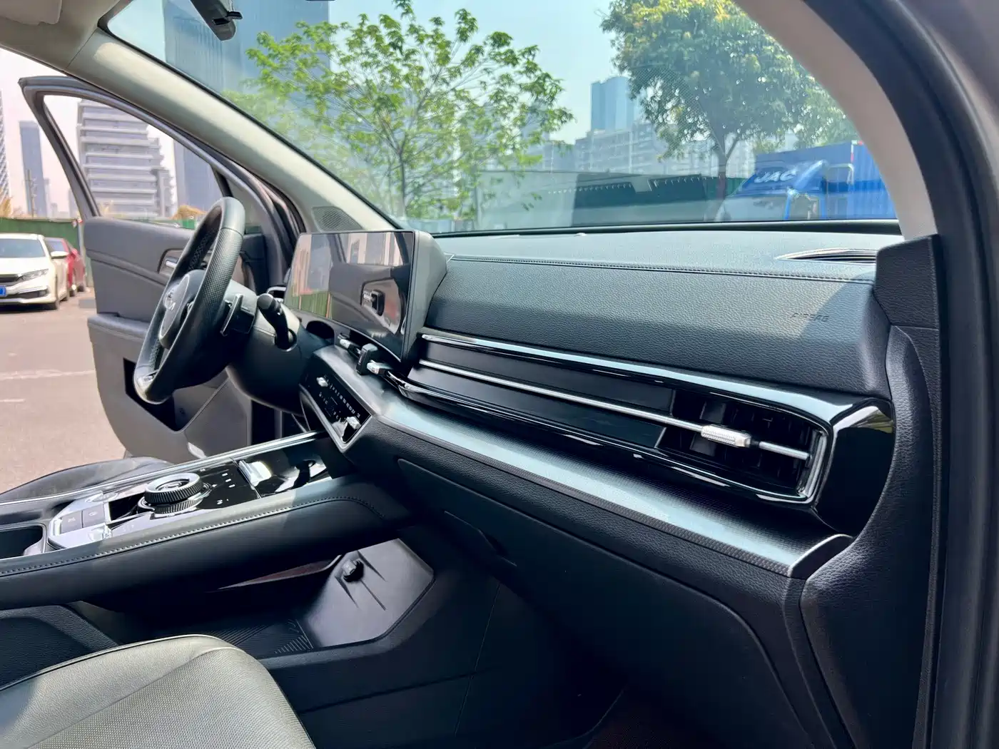 Kia Sportage 2023 2.0T 2WD Flagship Edition фото 13