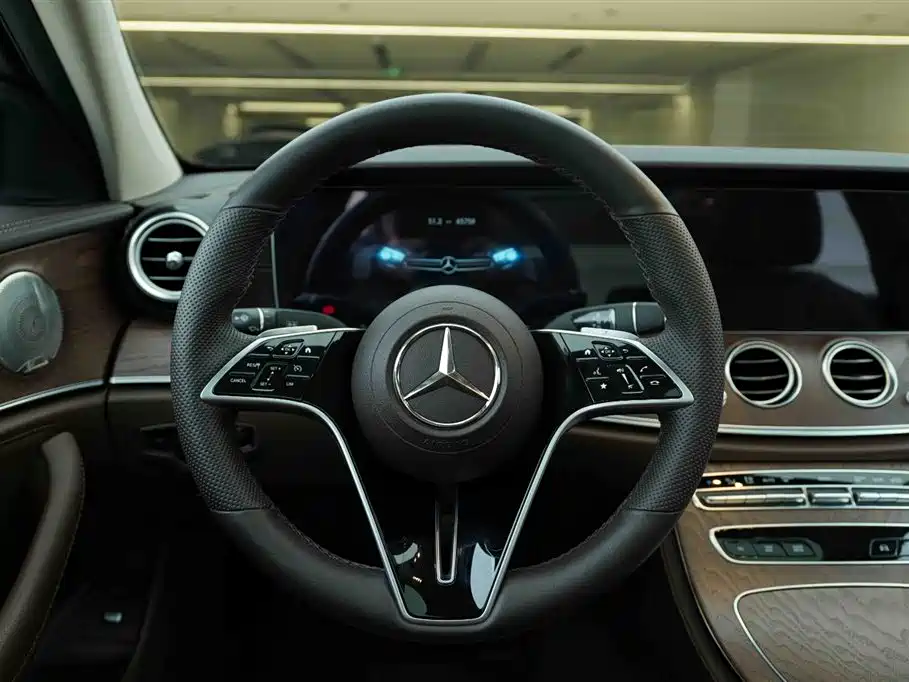 Mercedes-Benz E-Class 2022 Facelift E 300 L Luxury Style фото 16