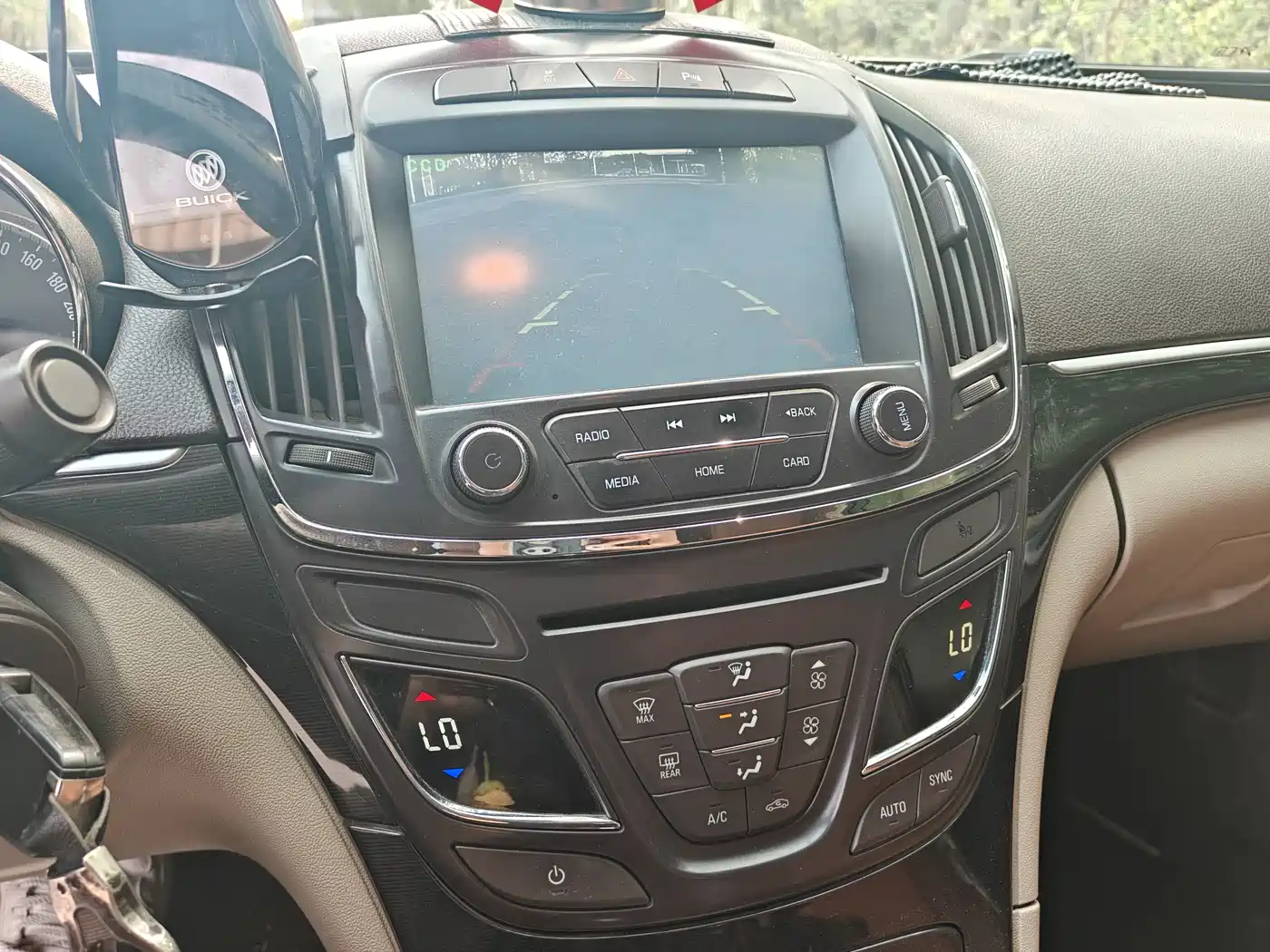 Buick Regal 2015 2.0L Leading Fashion Model фото 13