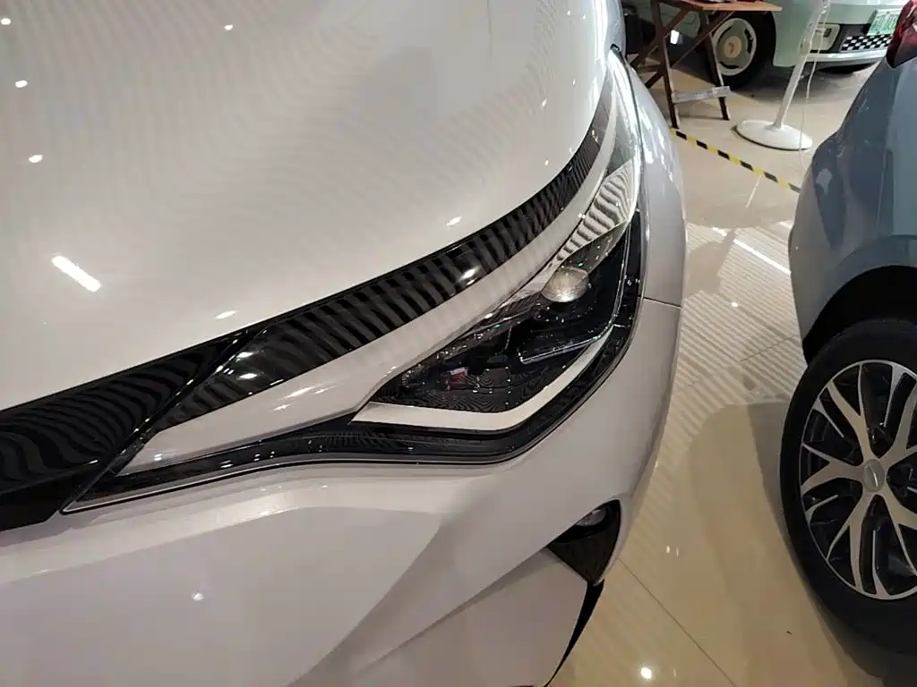 Toyota C-HR 2022 2021 2.0L Luxury Edition