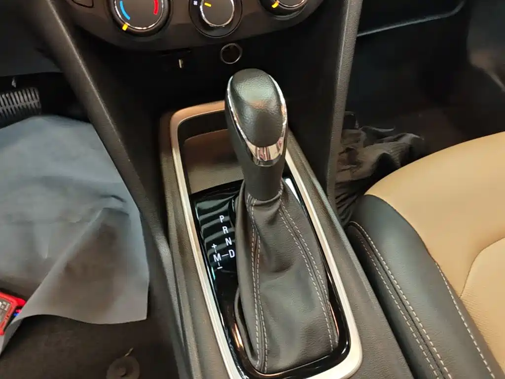 Chevrolet Monza 2024 2022 320 Automatic Enjoyment Sunroof Edition