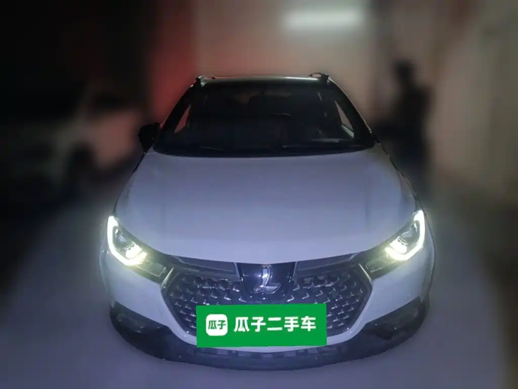 Luxgen U5 SUV 2018 2017 1.6L CVT Flagship Edition