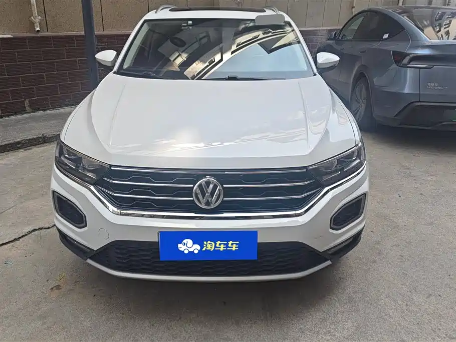 Volkswagen T-ROC 2019 230TSI DSG 2WD Progressive Version China VI фото 2