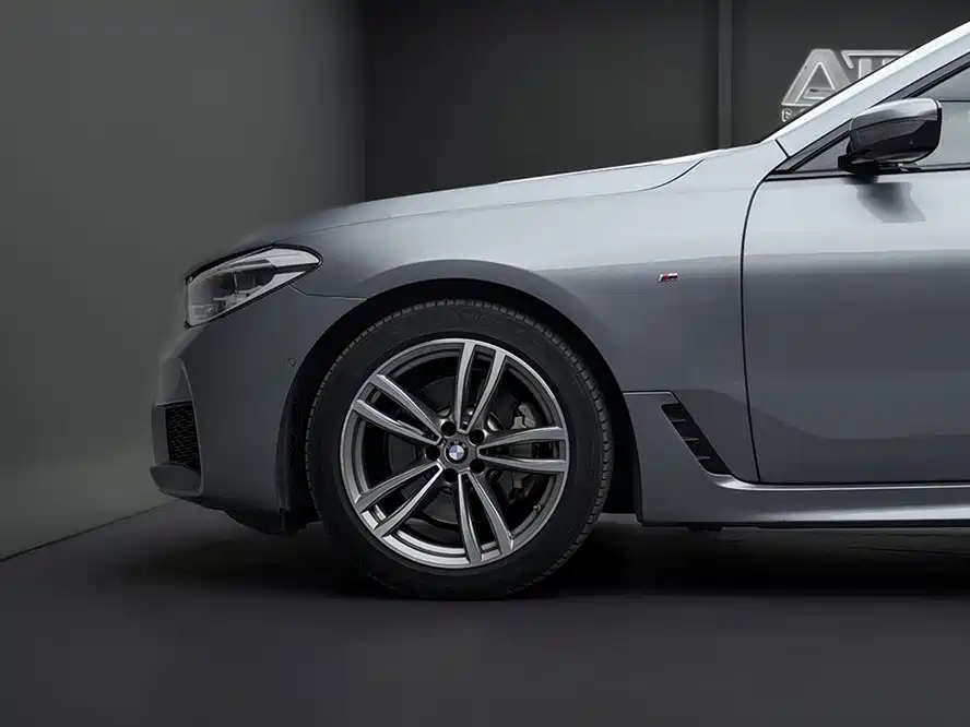 BMW 6 Series GT 2020 630i M Sport Package фото 5