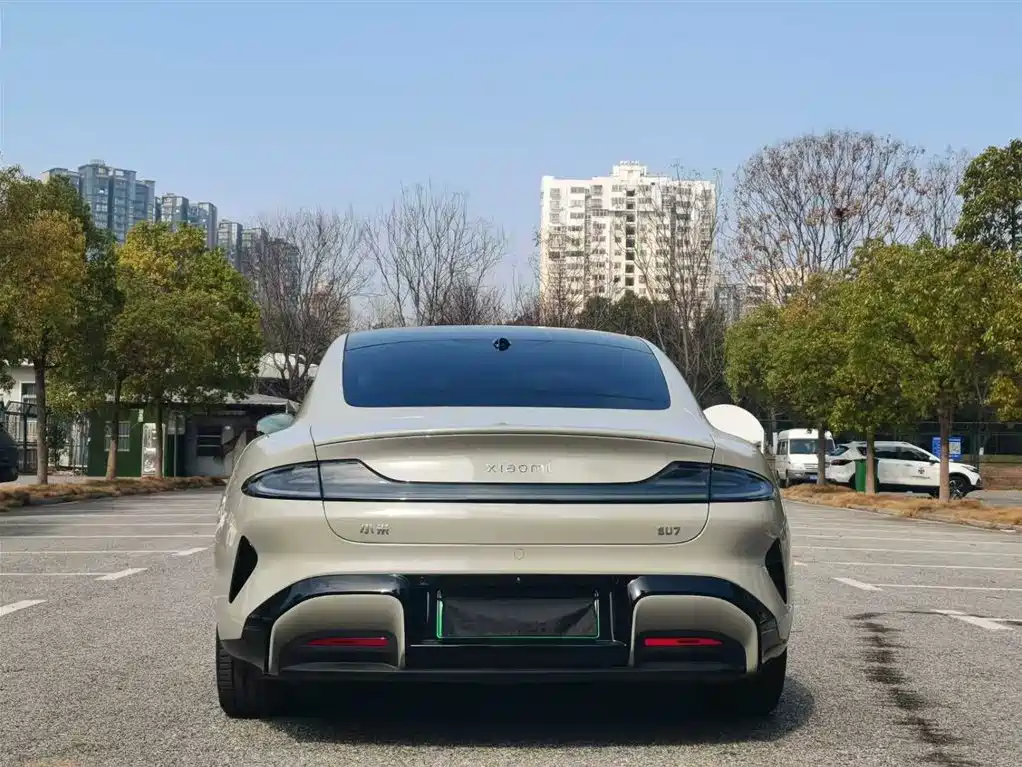 XIAOMI CAR XIAOMI SU7