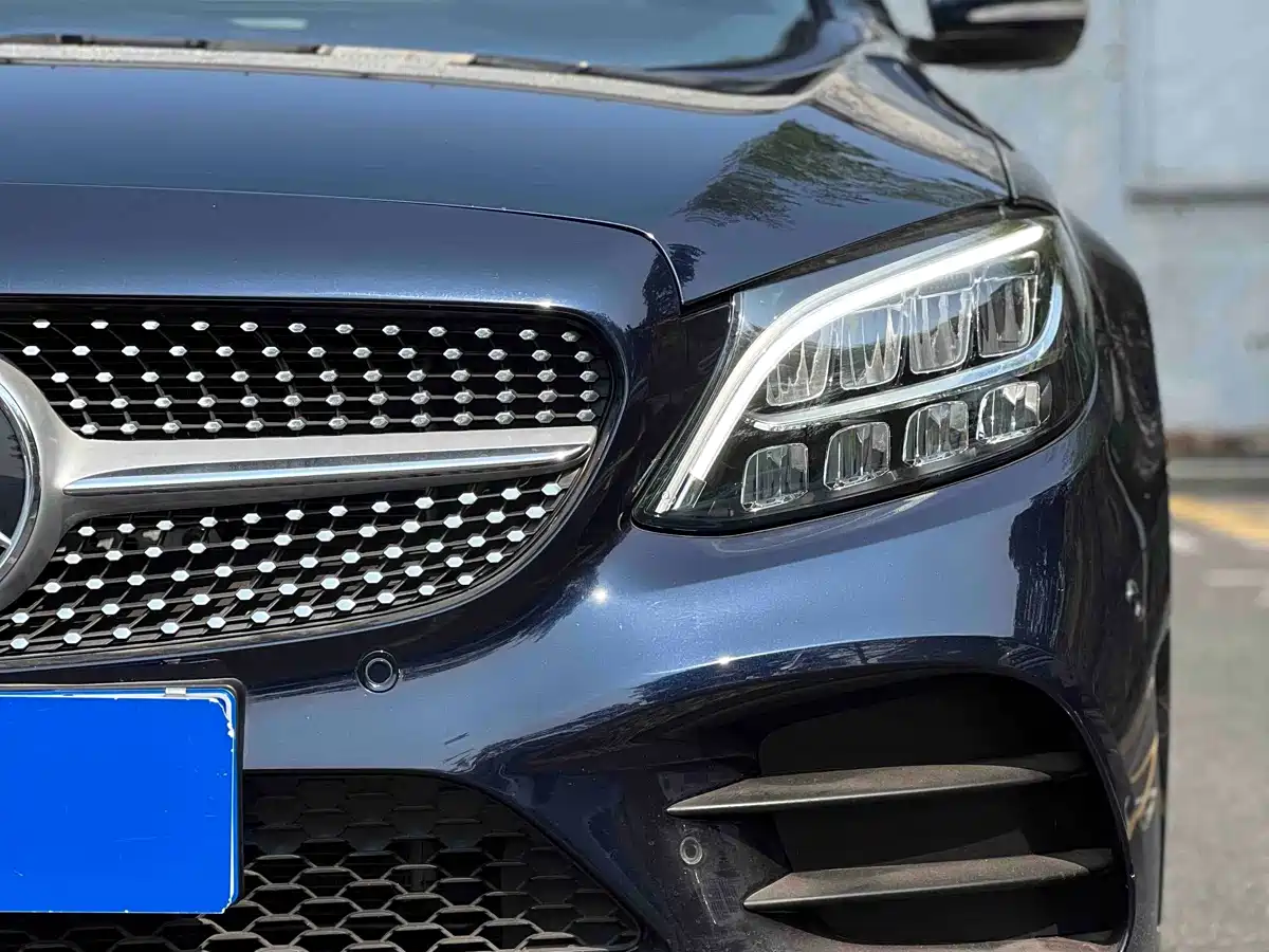 Mercedes-Benz C-Class 2019 Facelift C 260 L Sport фото 18