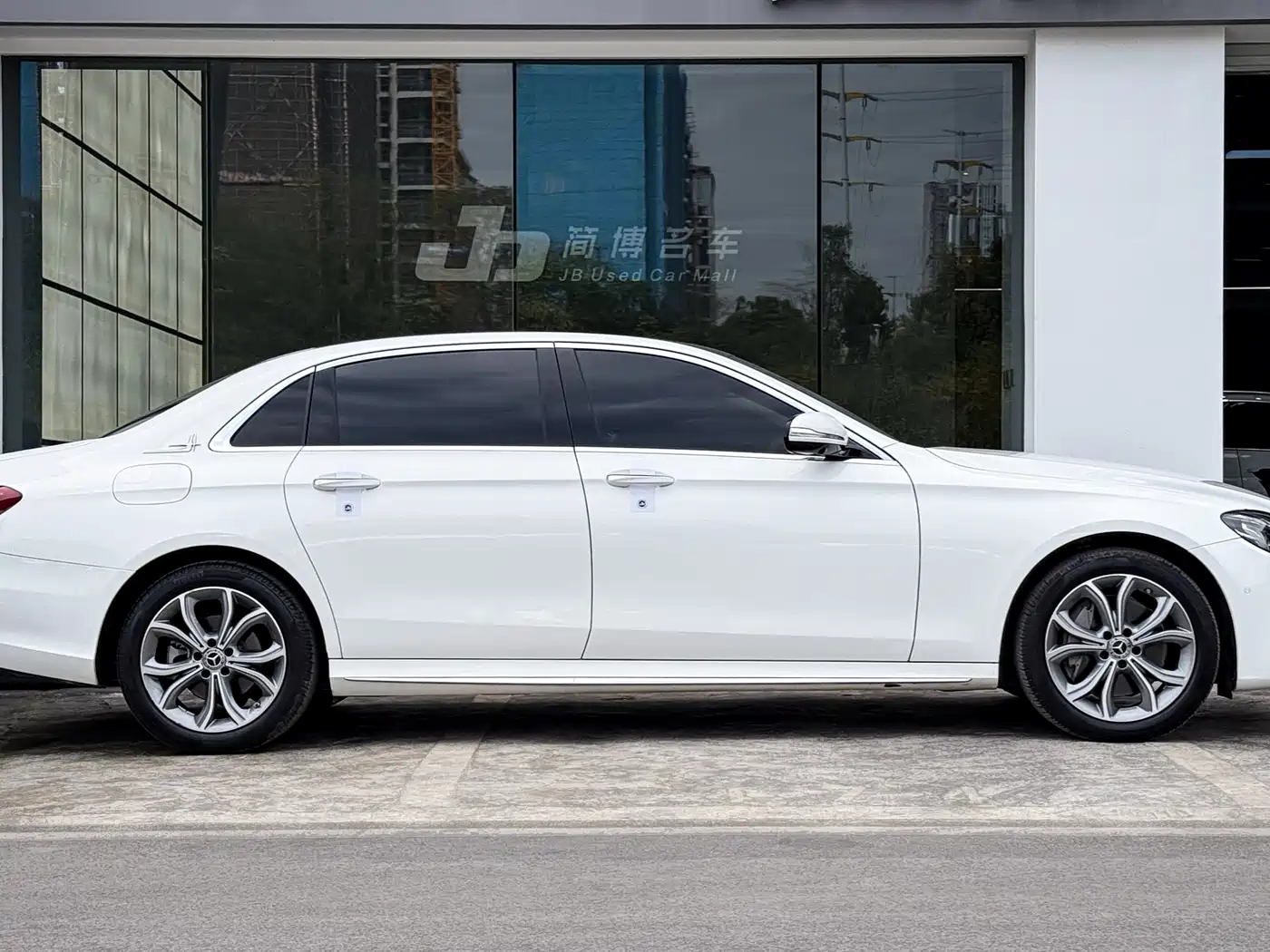 Mercedes-Benz E-Class 2020 Facelift E 300 L Sport Fashion фото 8