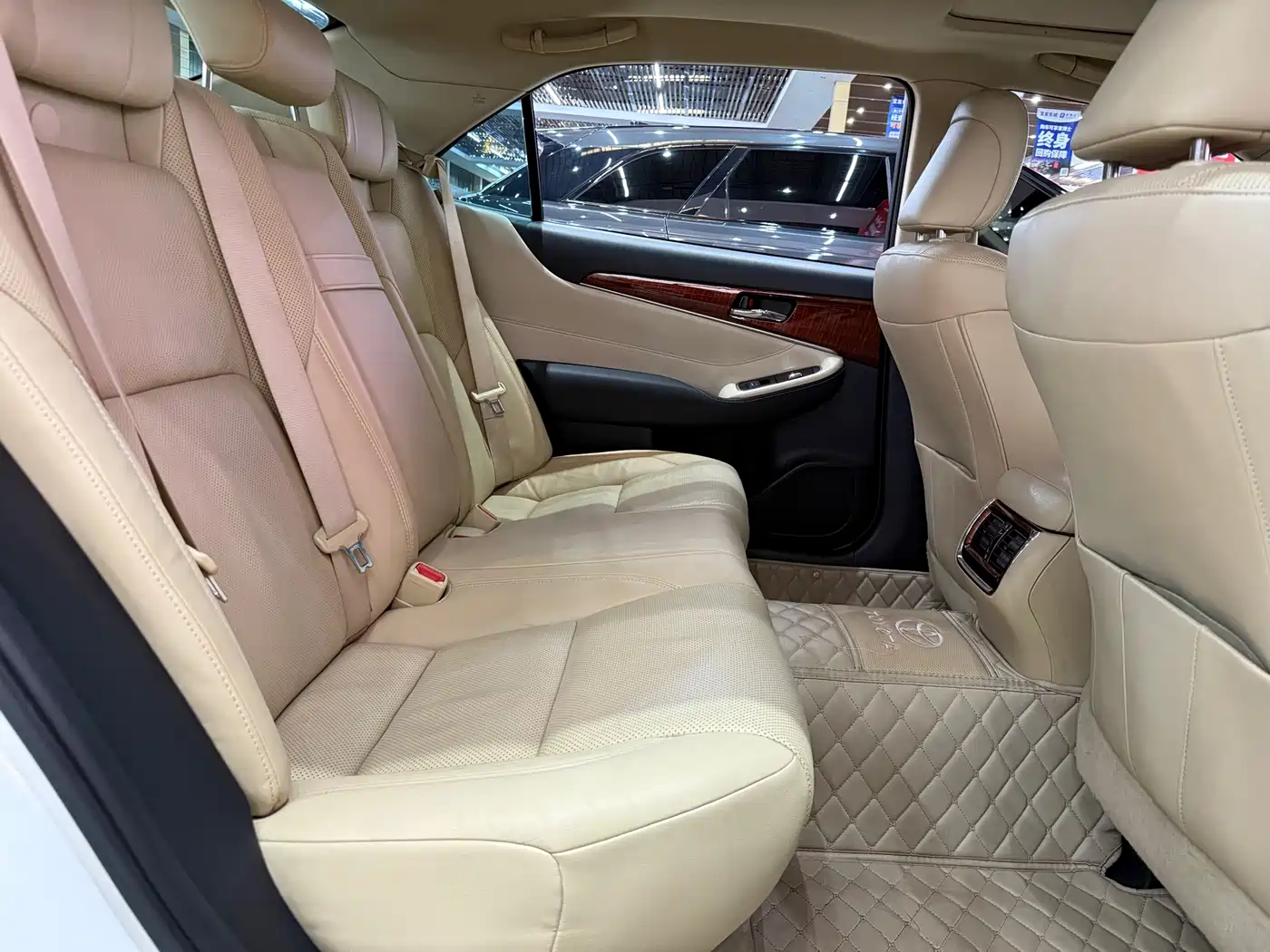 Toyota Crown 2015 2.0T Fashion фото 22