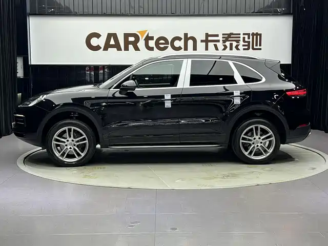 Porsche Cayenne 2022 Cayenne 3.0T Platinum Edition — фото 4