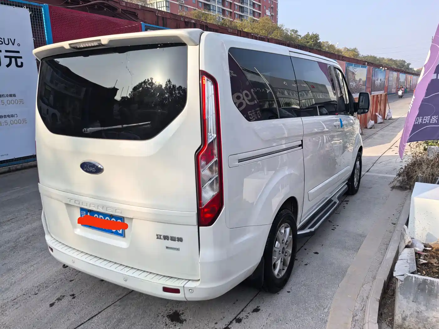 Ford Tourneo 2020 2020 2.0T Auto Elite Edition China VI