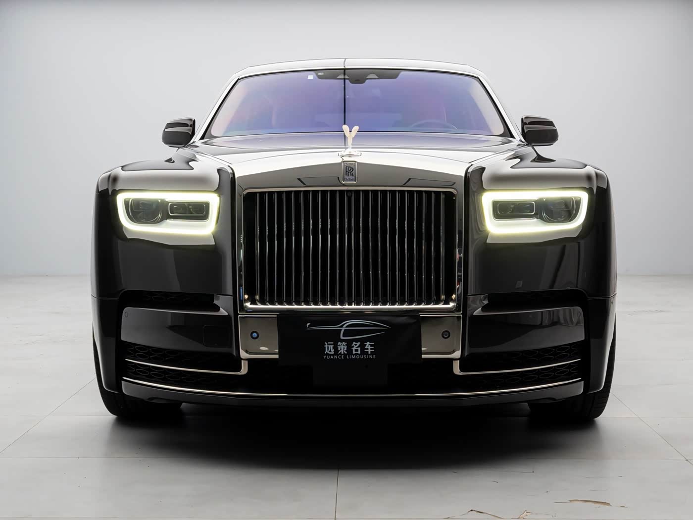 Rolls-Royce Phantom