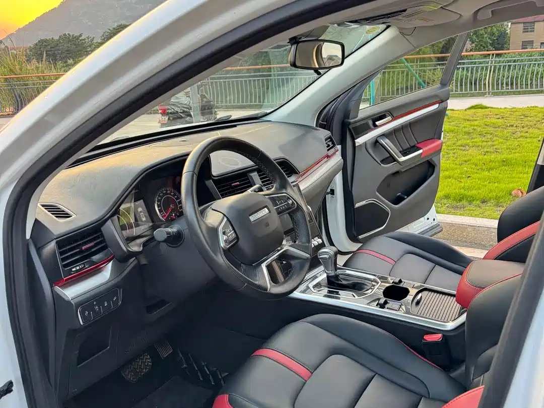 Haval H4 2019 2019 1.5GDIT DCT Elite Smart Connect Edition China V
