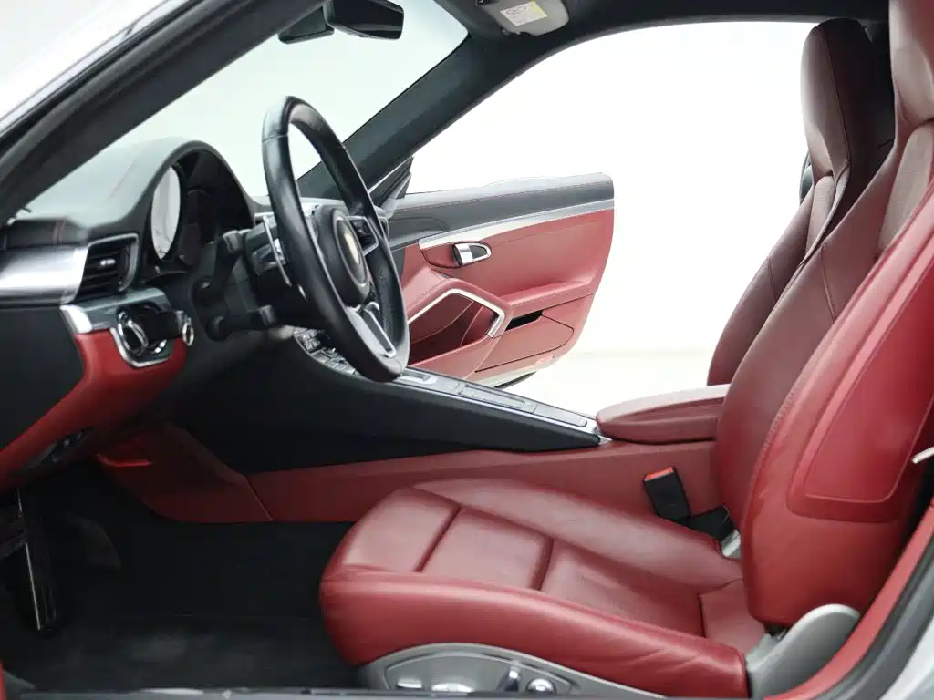Photo 3 - Porsche 911