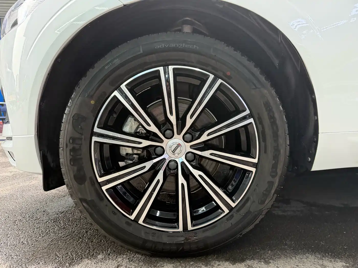 Фото 5 - Volvo XC60