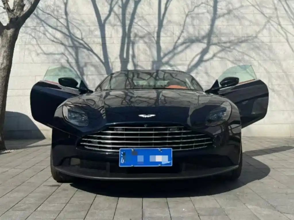Aston Martin DB11 2021 2022 4.0T V8 Volante