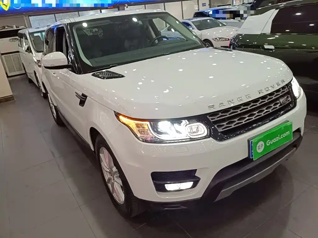 Фото 4 - Land Rover Range Rover Sport