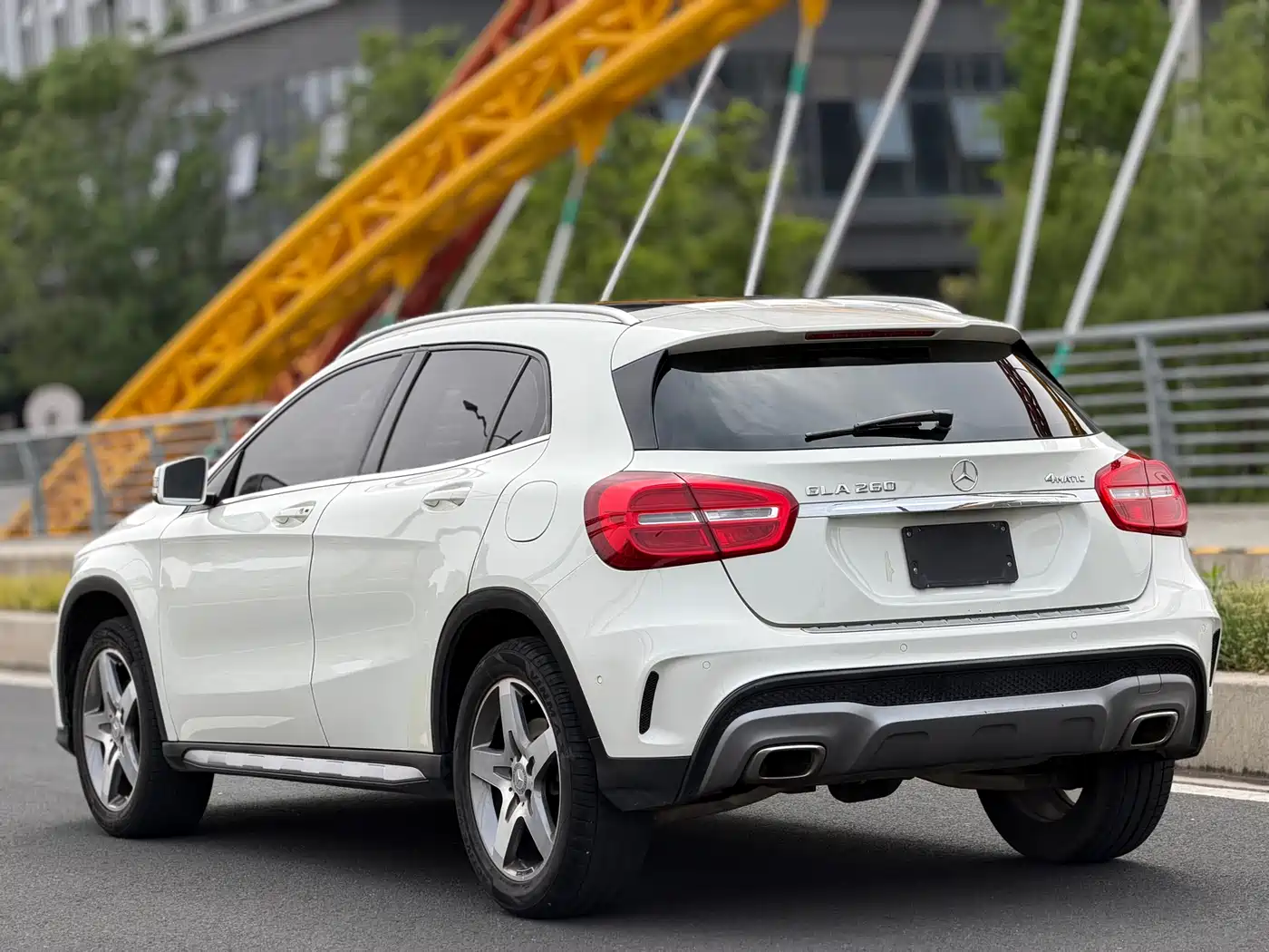 Mercedes-Benz GLA (Import) 2015 GLA 260 4MATIC фото 9