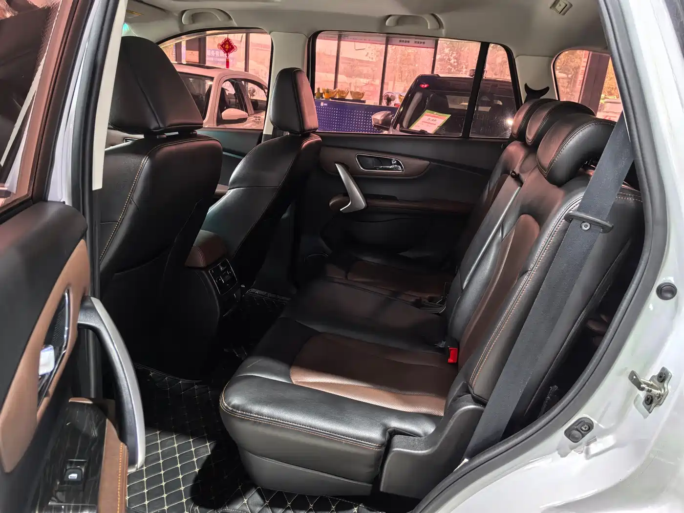 SWM Motor SWM X7 2019 2017 1.5T Automatic Smart Enjoy 7-seater
