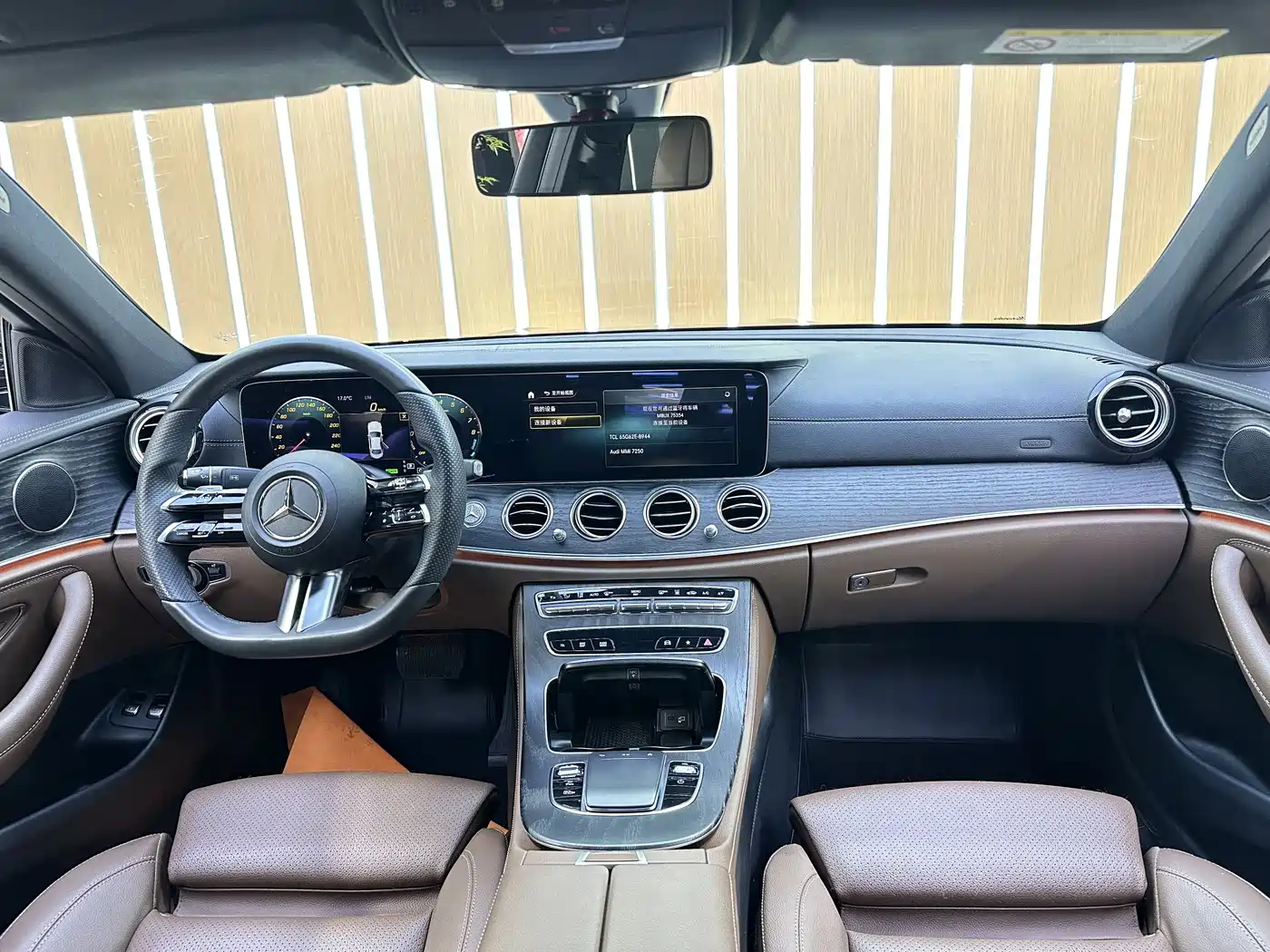 Mercedes-Benz E-Class New Energy 2022 Facelift E 350 e L Plug-in Hybrid Sport Sedan фото 13