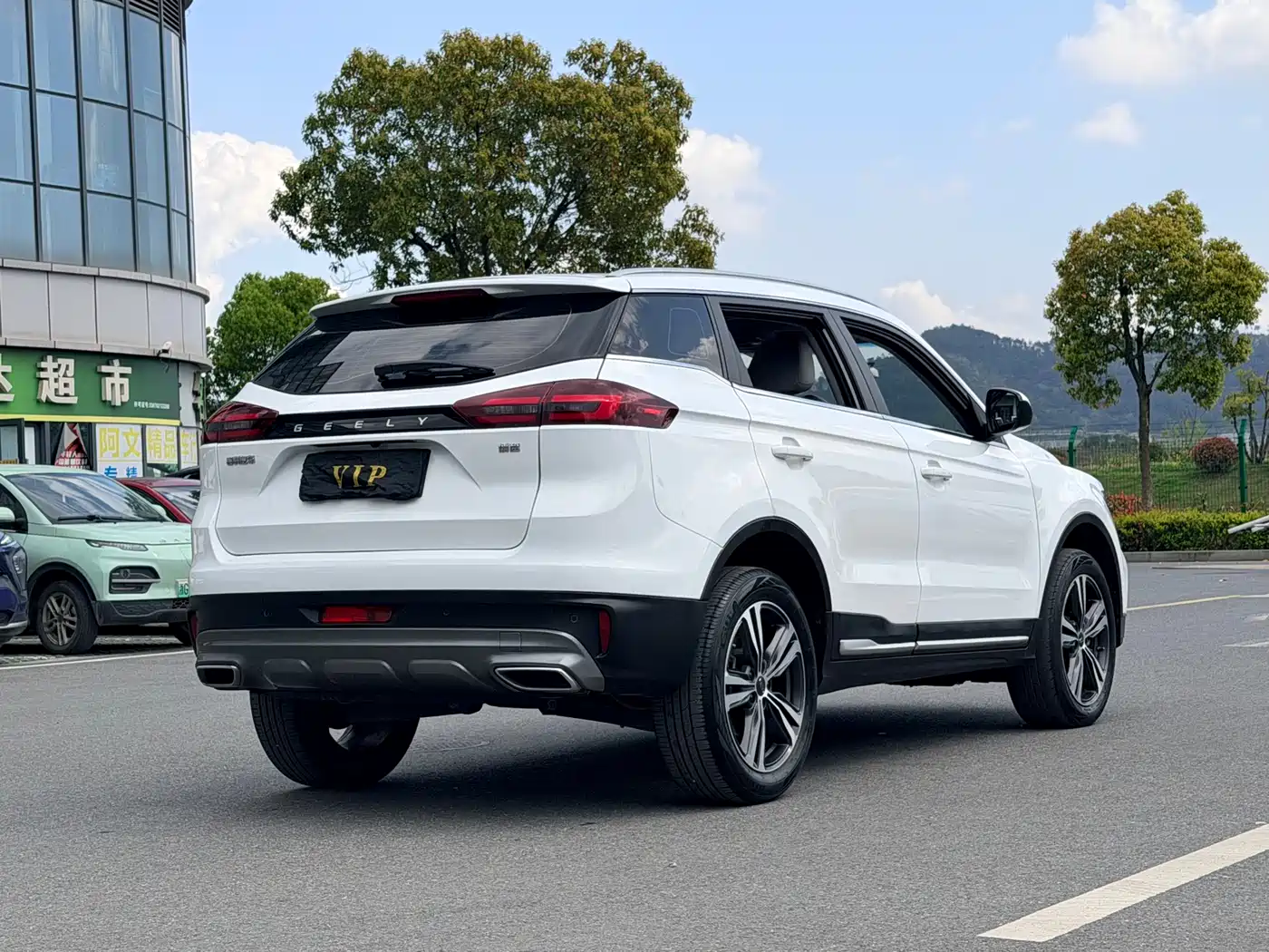 GEELY AUTOMOBILE BOYUE