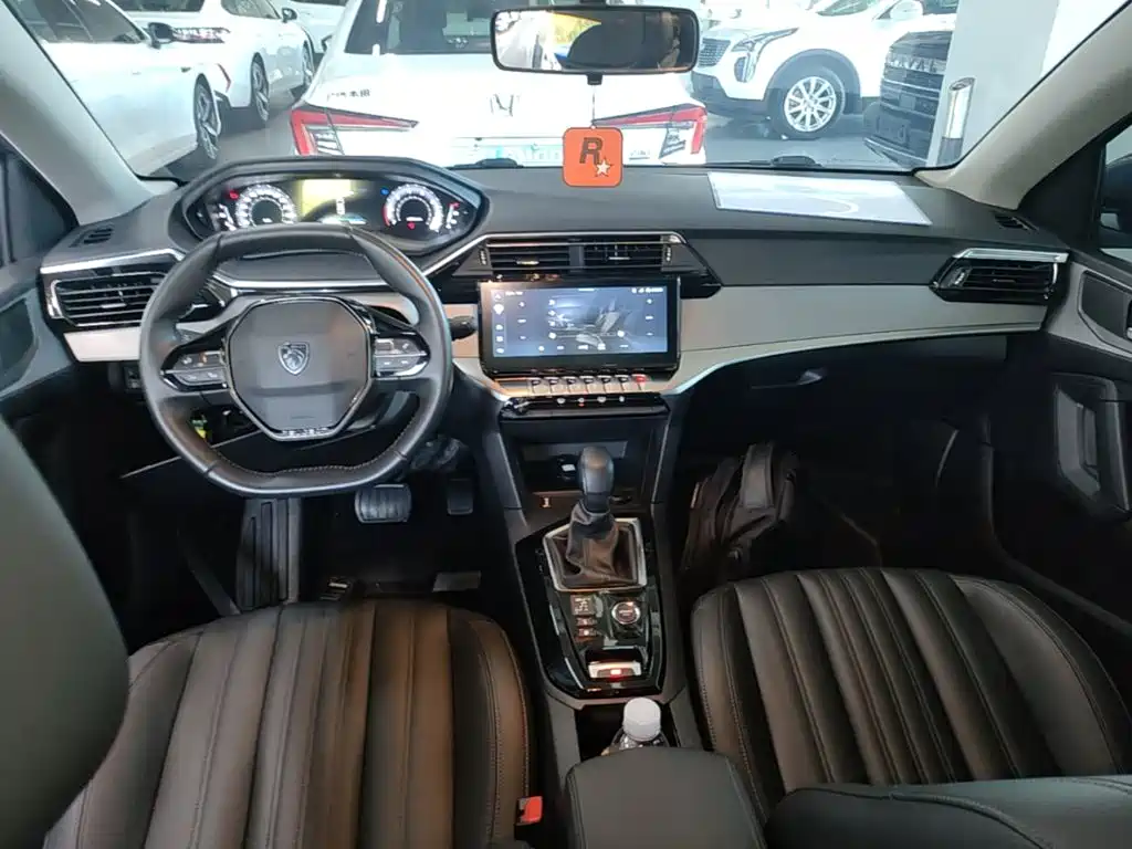 Peugeot 408 2025 2022 1.6T Light Chaser Edition